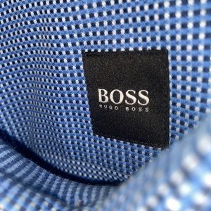 Men’s Hugo Boss button down shirt